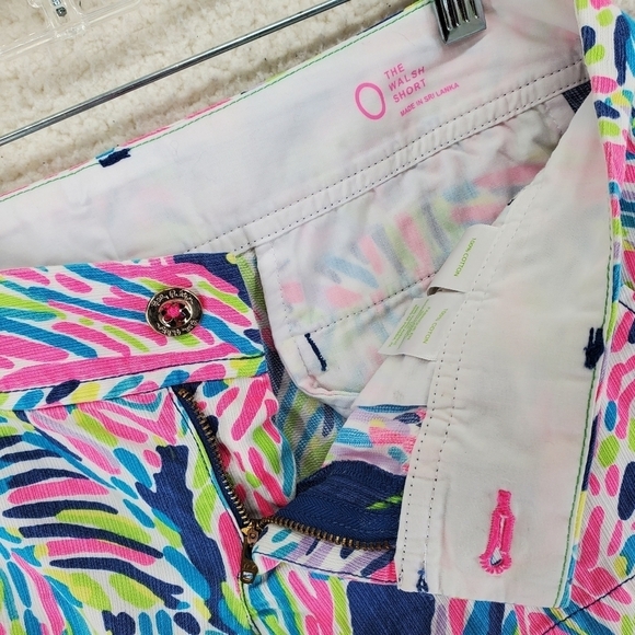 Lilly Pulitzer Walsh Shorts Womens 0 30x3 Palm Reader Pink Blue White Multi - Picture 9 of 13